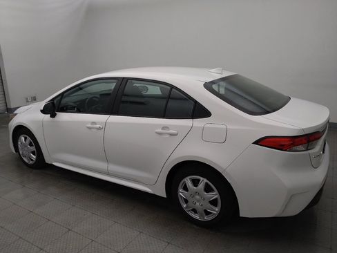 Used 2024 Toyota Corolla LE FWD image 3