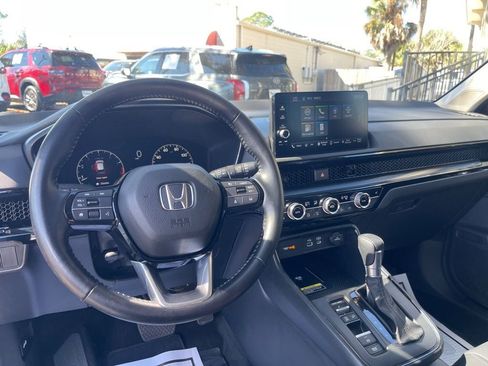 Used 2025 Honda CR-V EX-L image 13