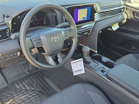 Used 2026 Toyota Camry LE image 15