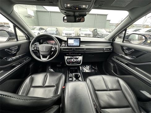 Used 2020 Lincoln Corsair AWD w/ Equipment Group 101A image 16