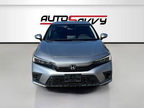 Used 2024 Honda Civic EX image 2