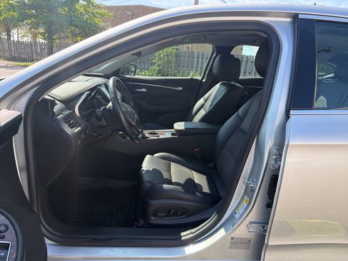Used 2014 Chevrolet Impala LT FWD image 20