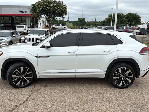 Used 2024 Volkswagen Atlas Cross Sport SEL Premium R-Line AWD/4WD image 6