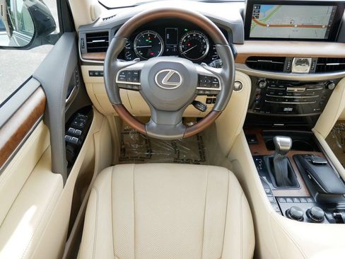 Certified 2021 Lexus LX 570 4WD w/ Luxury Package image 13