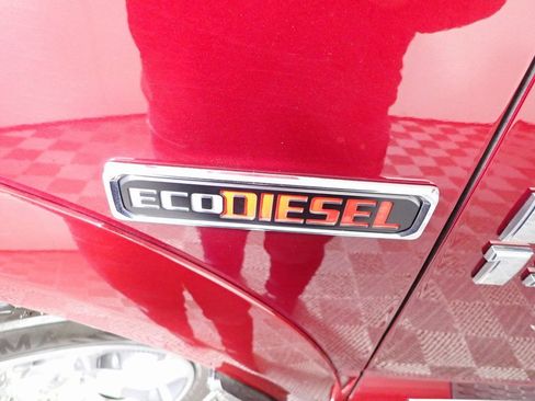 Used 2018 RAM 1500 Limited image 6