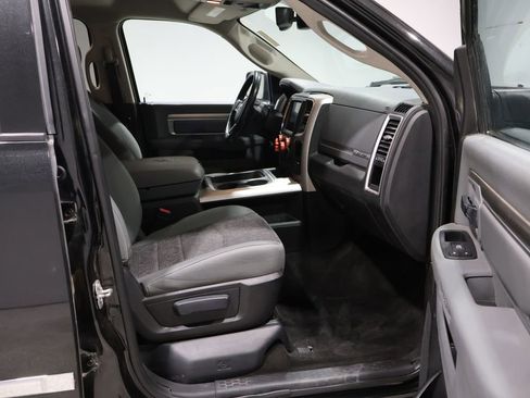 Used 2017 RAM 1500 Big Horn image 23