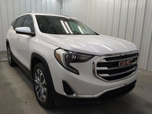 Used 2020 GMC Terrain SLT w/ Preferred Package AWD/4WD image 13