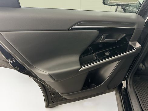 Used 2023 Toyota bZ4X XLE w/ Weather Package image 27