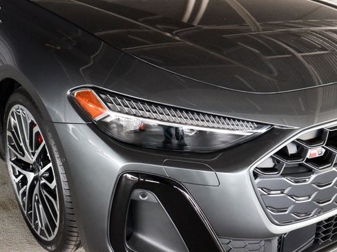New 2025 Audi S5 Premium Plus image 28