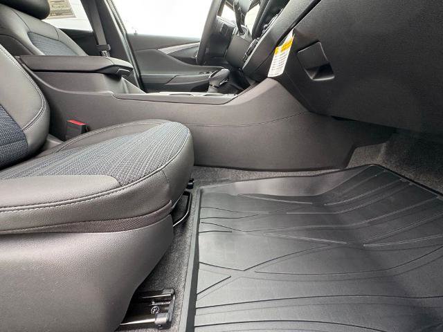 New 2025 Buick Envista Preferred w/ Convenience I Package FWD image 24