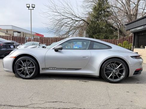 Used 2023 Porsche 911 Carrera T RWD image 9