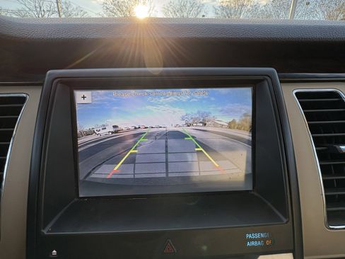 Used 2019 Ford Flex Limited image 18