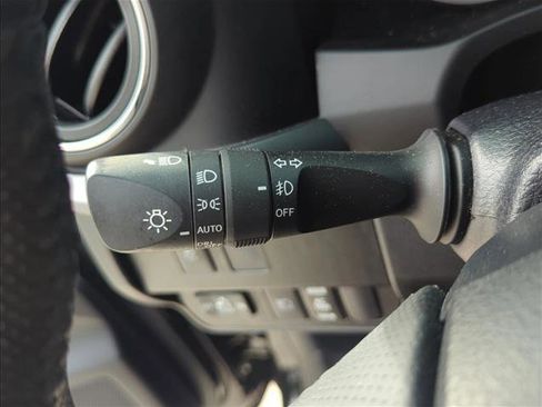 Used 2022 Toyota Tacoma TRD Sport w/ Technology Package RWD image 14