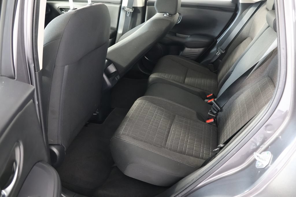 Used 2025 Honda HR-V LX image 18