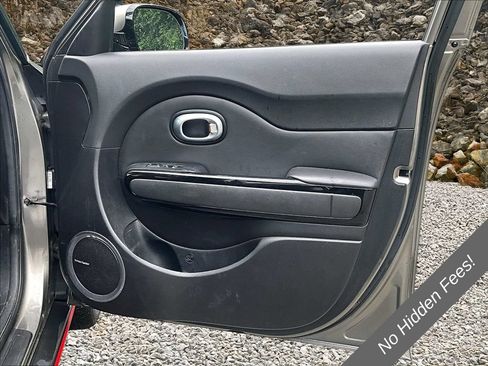 Used 2019 Kia Soul ! w/ Technology Package FWD image 19