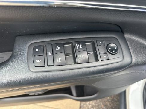 Certified 2021 Jeep Grand Cherokee Limited AWD/4WD image 12