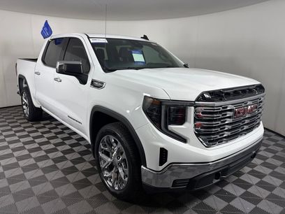 Used 2024 GMC Sierra 1500 Pro w/ Convenience Package