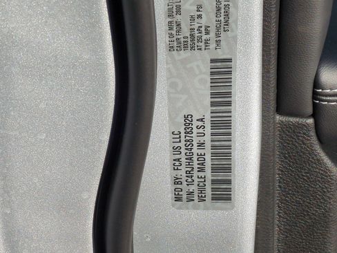 New 2025 Jeep Grand Cherokee Laredo X w/ Luxury Tech Group I image 25