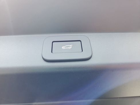 New 2026 Land Rover Range Rover Sport SE AWD/4WD image 14