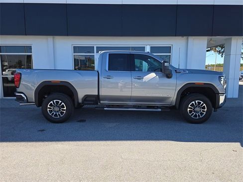 New 2026 GMC Sierra 2500 SLE w/ SLE Value Package; image 7