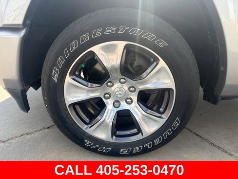 Used 2021 RAM 1500 Laramie AWD/4WD image 9