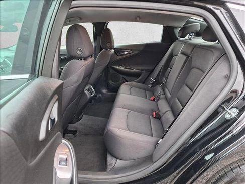 Used 2023 Chevrolet Malibu LT FWD image 19