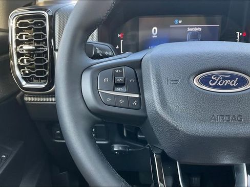 Used 2024 Ford Ranger XLT w/ FX4 Off-Road Package image 17