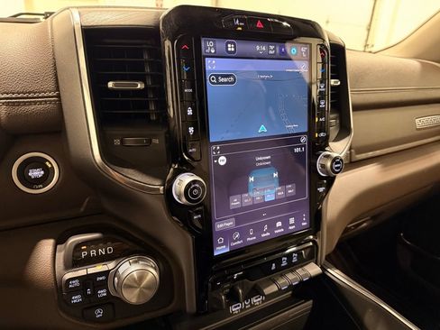 Used 2025 RAM 1500 Laramie w/ Laramie Southwest Edition AWD/4WD image 27