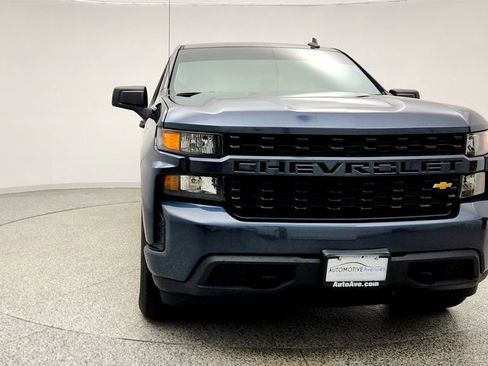 Used 2021 Chevrolet Silverado 1500 Custom AWD/4WD image 2