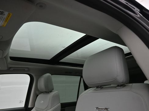Certified 2025 Ford Expedition Max Platinum AWD/4WD image 10