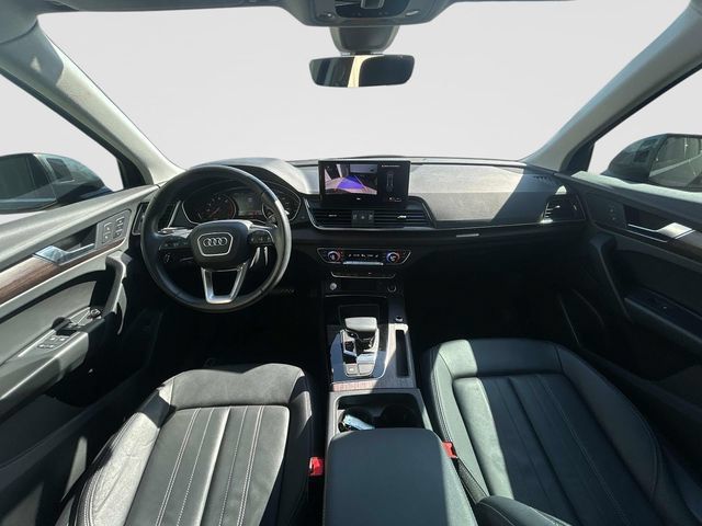 Used 2023 Audi Q5 2.0T Premium w/ Convenience Package AWD/4WD image 21