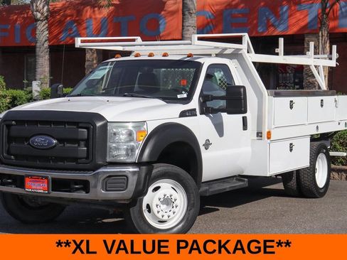 Used 2015 Ford F550 2WD Regular Cab Super Duty image 4