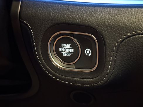 New 2026 Mercedes-Benz GLS 580 4MATIC image 23