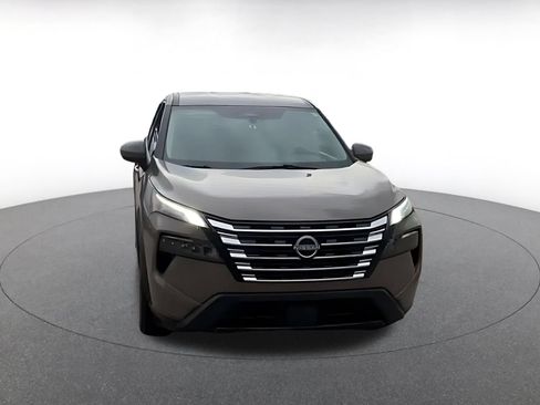 Used 2025 Nissan Rogue SV AWD/4WD image 4