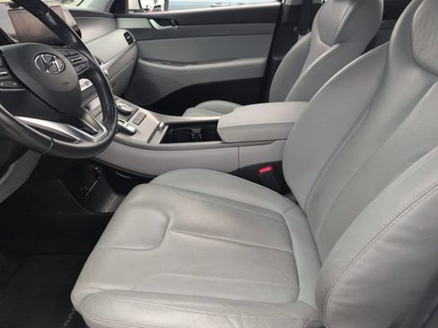 Used 2021 Hyundai Palisade SEL w/ Premium Package FWD image 11