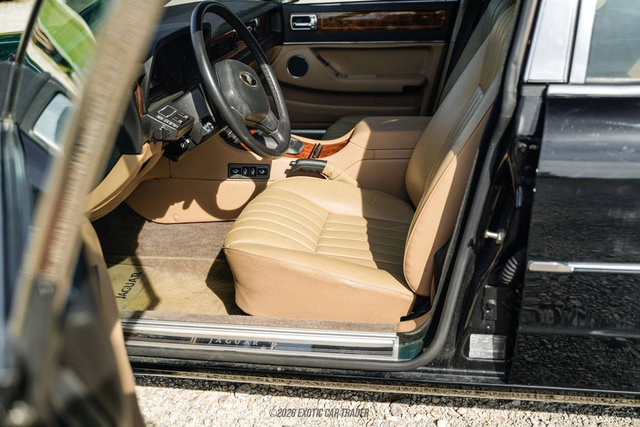Used 1988 Jaguar XJ6 RWD image 31