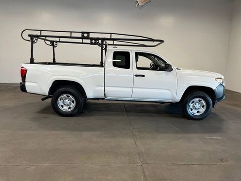 Used 2020 Toyota Tacoma SR RWD image 2