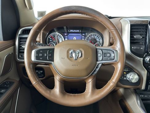 Used 2019 RAM 1500 Laramie image 14