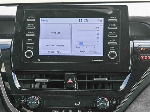 Used 2024 Toyota Camry LE image 17