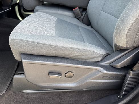 Used 2023 Ford F150 XLT RWD image 17