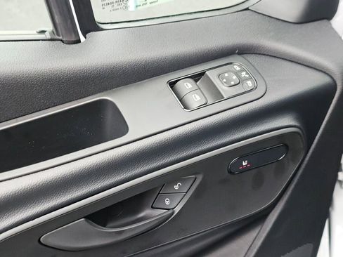 New 2025 Mercedes-Benz Sprinter 2500 image 21