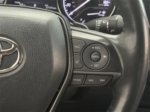 Used 2023 Toyota Camry SE image 14