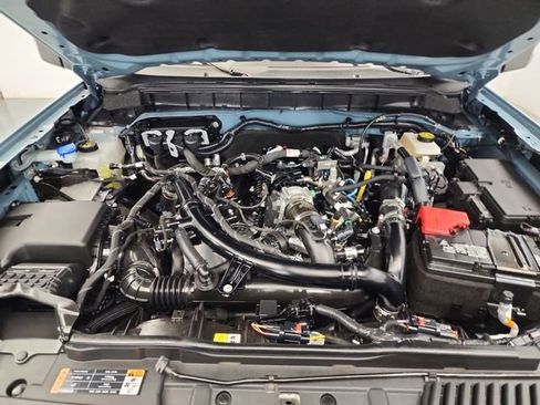 Used 2023 Ford Bronco Wildtrak image 39