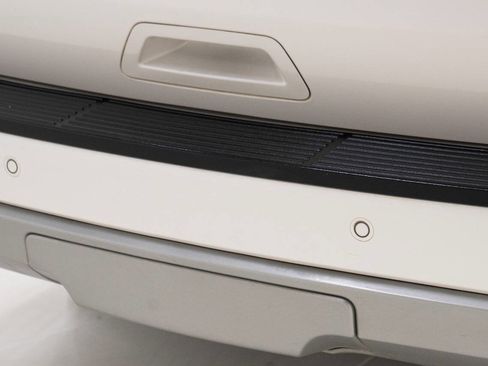 Used 2018 Ford Expedition Limited w/ Equipment Group 301A image 16