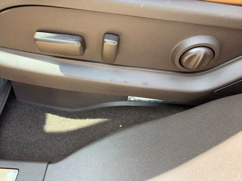 Used 2017 Buick Enclave Leather FWD image 14