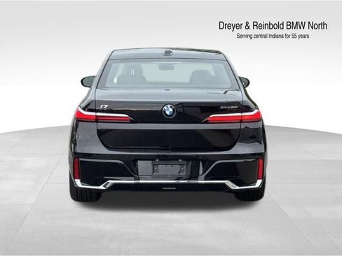 Certified 2025 BMW i7 xDrive60 AWD/4WD image 6