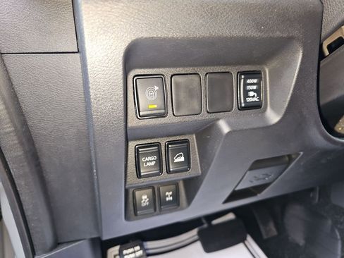 Used 2025 Nissan Frontier PRO-4X w/ Pro Premium Package image 34