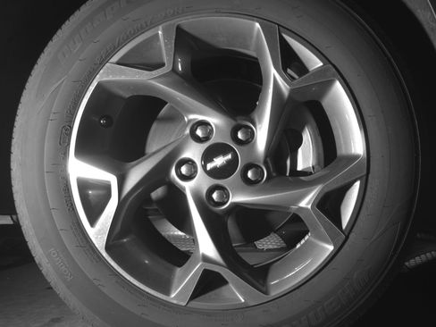 Used 2025 Chevrolet Trax LT image 13