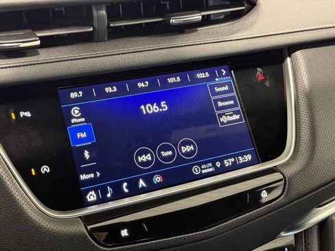 Used 2023 Cadillac XT5 Premium Luxury image 20