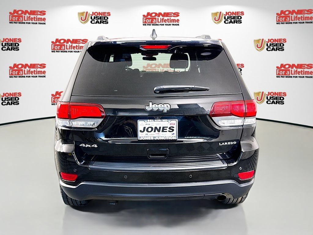 Used 2021 Jeep Grand Cherokee Laredo AWD/4WD image 16